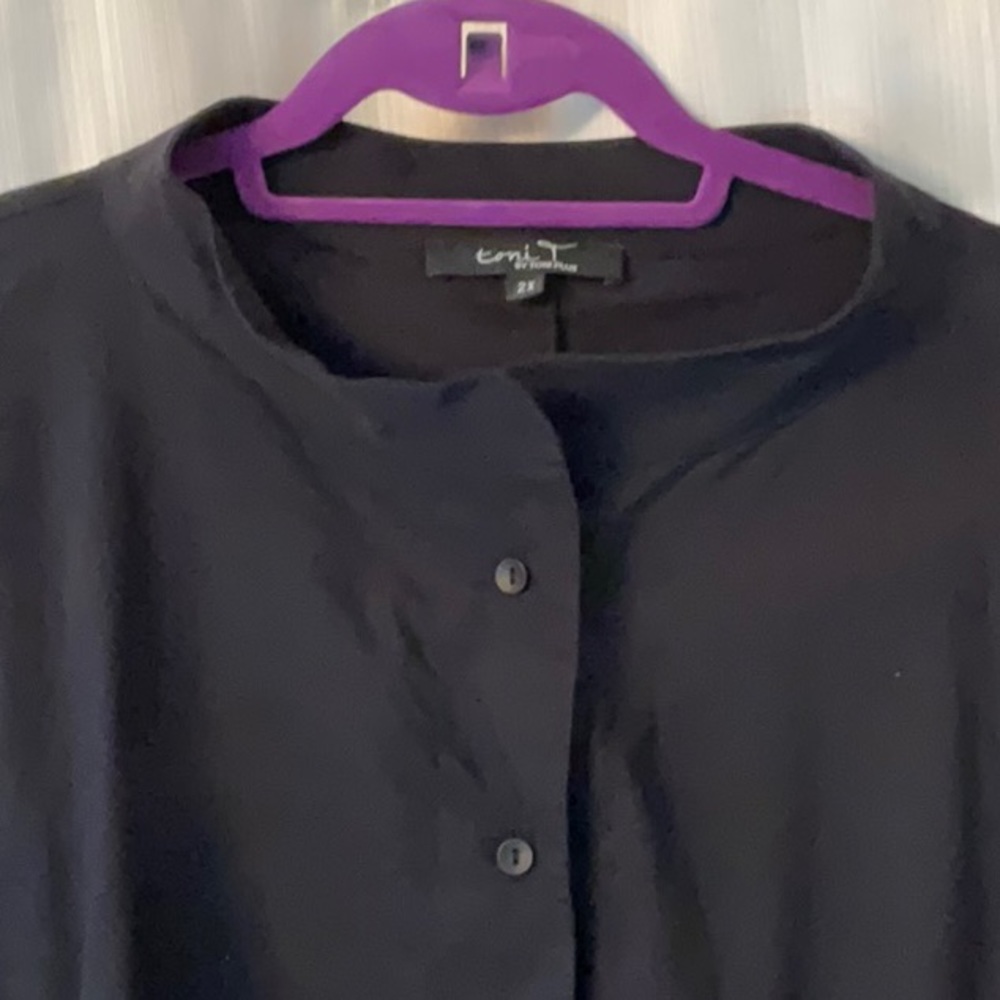 Toni T Black Round Neck Dress